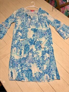 Lilly Pulitzer Blue and White Long Sleeve Floral Print Dress